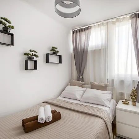 Palladium View Point Апартаменты *
